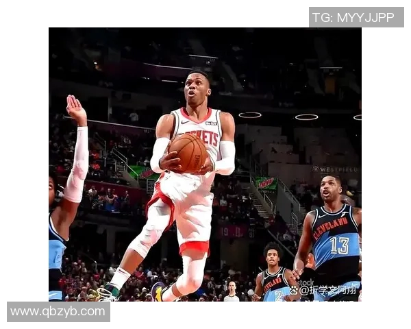 拉塞尔威斯布鲁克的篮球传奇之路与不屈精神的完美结合